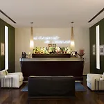 מלון Colombia 4*