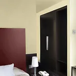 מלון Colombia 4*